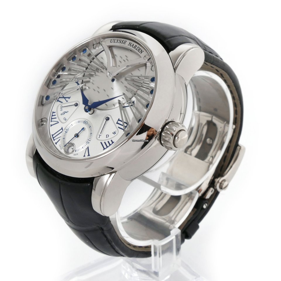 IMG_9081 Ulysse Nardin 6900-125 Replica 4