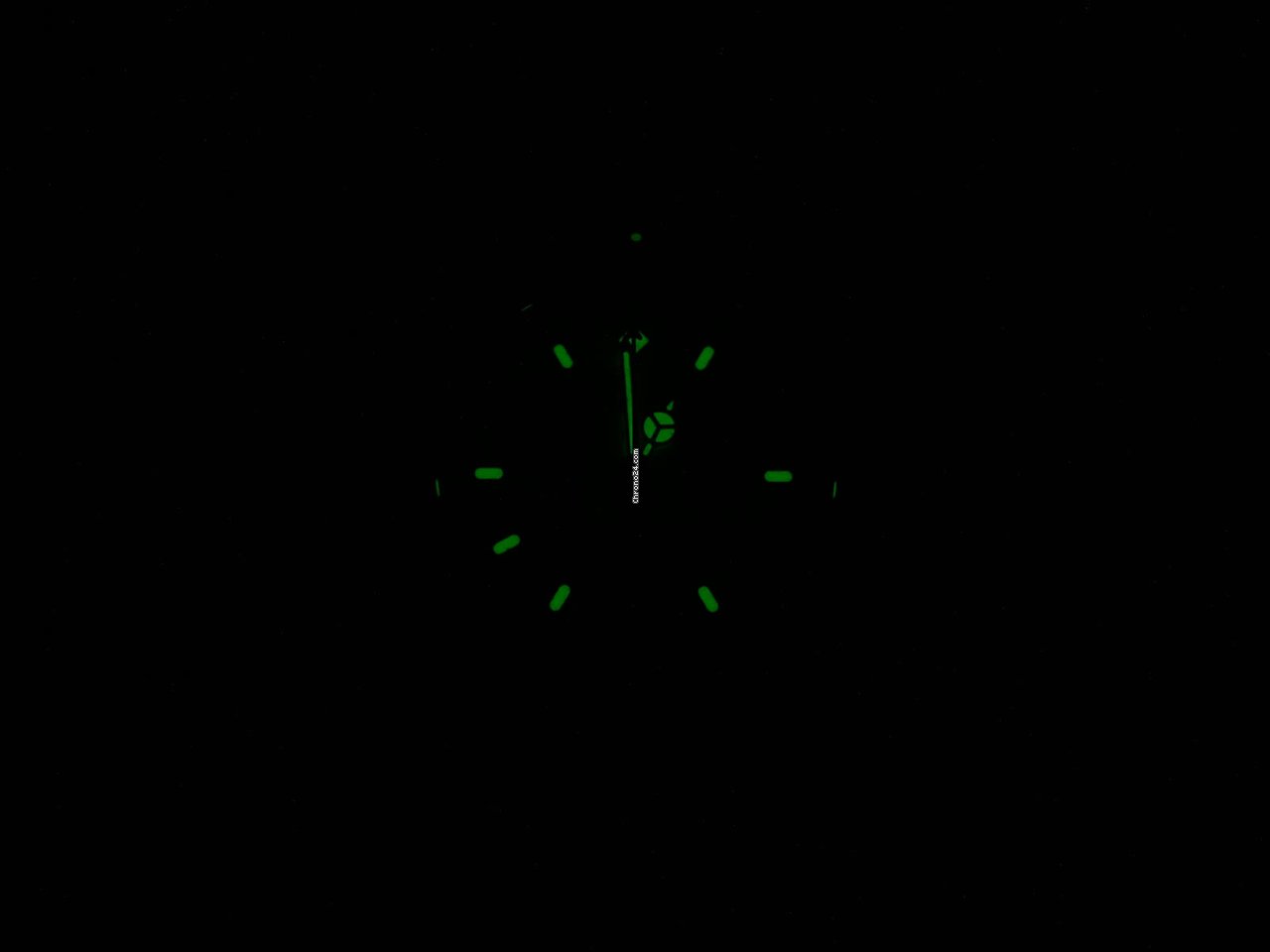 TAG Heuer 2000 Mens watch Unisex Quartz Steel CE1111 Replica 4