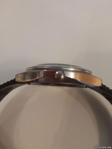 IMG_9081 Omega Seamaster Diver 300 M Mens watch Unisex Quartz Steel 198.029 Replica 4