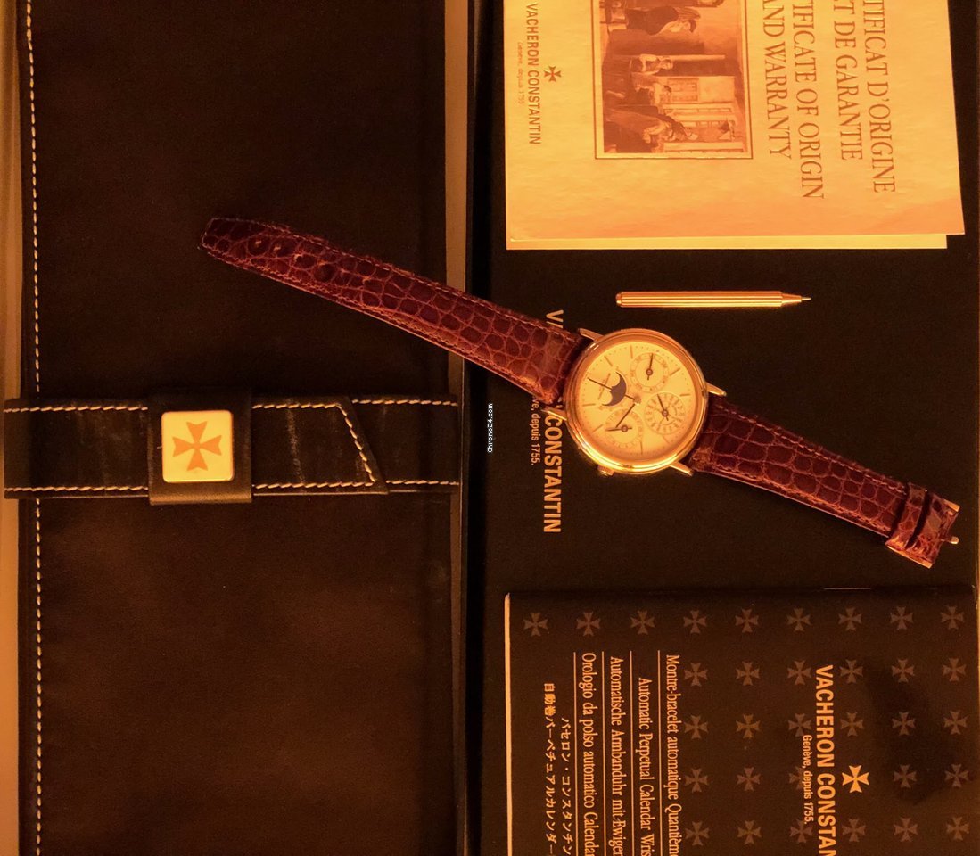 IMG_9081 Vacheron Constantin Patrimony Mens watch Unisex Automatic Yellow gold 43031 Replica 4