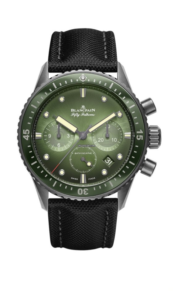 IMG_9081 Blancpain Fifty Fathoms Bathyscaphe Mens watch Unisex Automatic Ceramic 5200-0153-B52A Replica 4