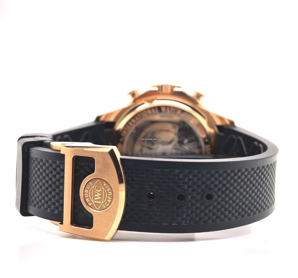 IMG_9081 IWC Portuguese Yacht Club Chronograph Mens watch Unisex Automatic Rose gold IW390202 Replica 4