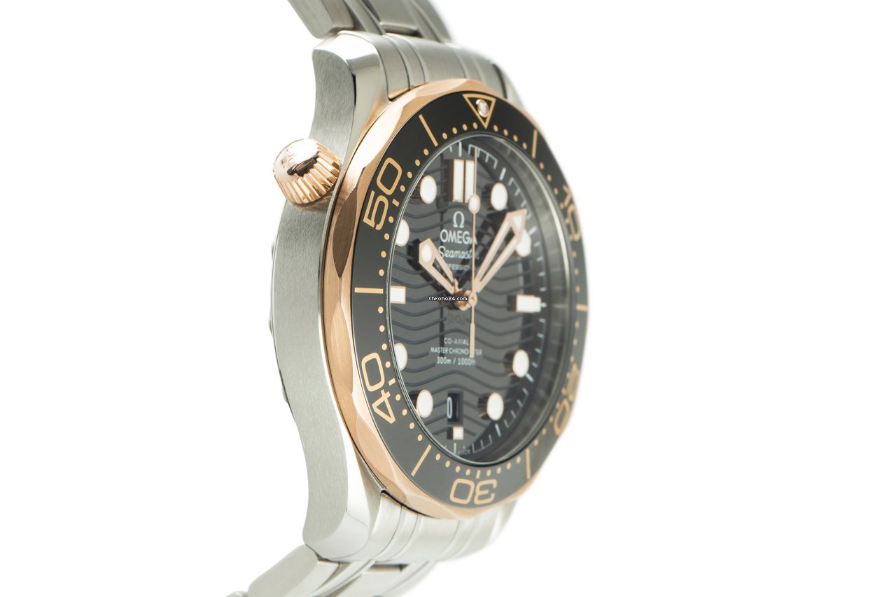 Omega Seamaster Diver 300 M Mens watch Unisex Automatic Gold Steel 210.22.42.20.01.002 Replica 4