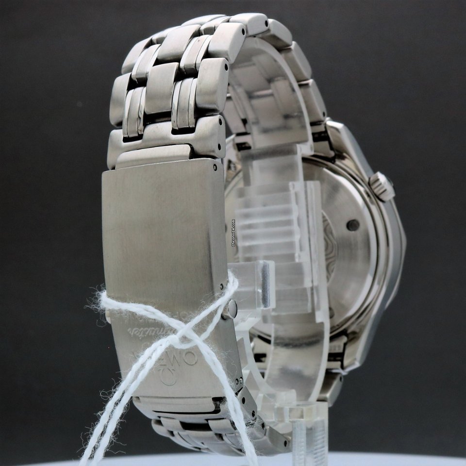 Omega Seamaster Diver 300 M Mens watch Unisex Automatic Steel 2599.80 Replica 4