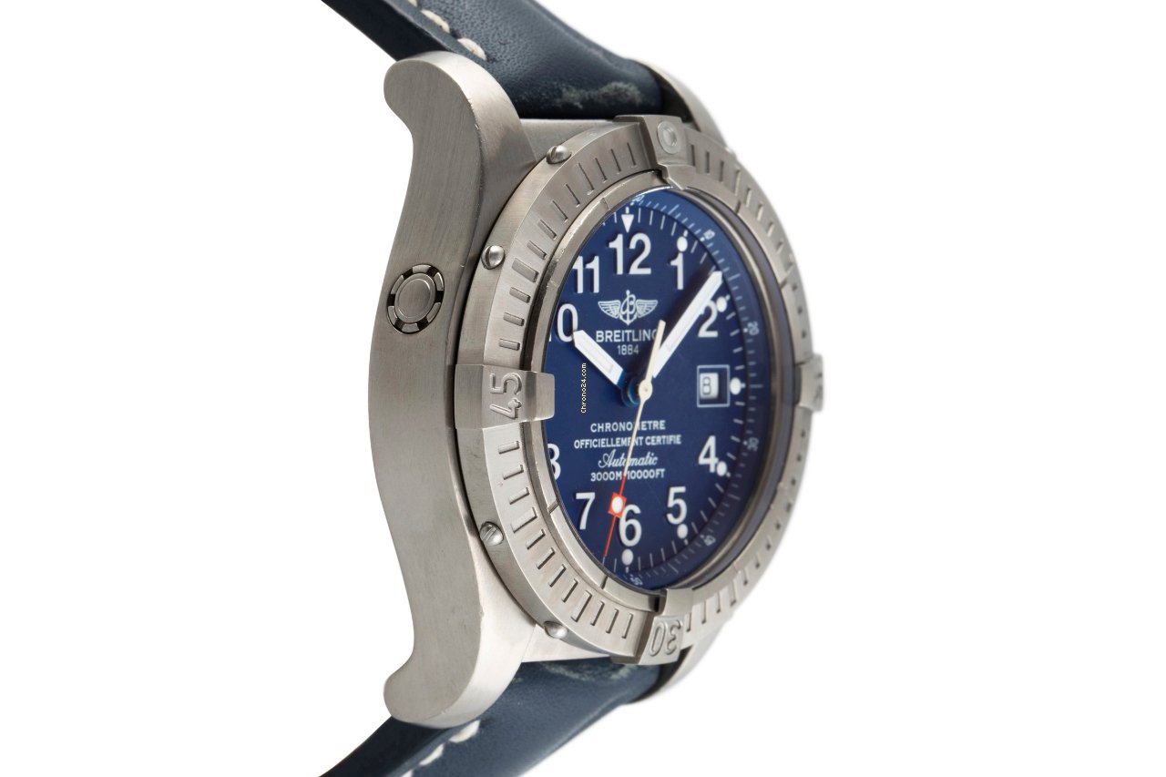 IMG_9081 Breitling Avenger Seawolf Mens watch Unisex Automatic Titanium E17370 Replica 4