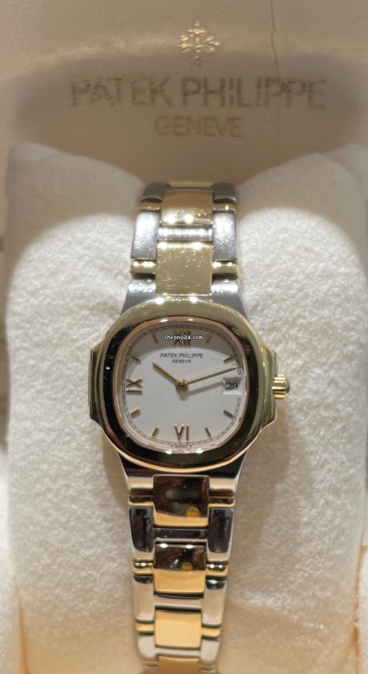 IMG_9081 Patek Philippe Nautilus Womens watch Quartz Gold Steel 4700 061 Replica 4