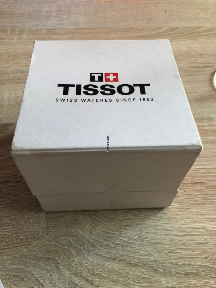 Tissot V8 Mens watch Unisex Quartz Steel T039.417.11.057.02 Replica 4