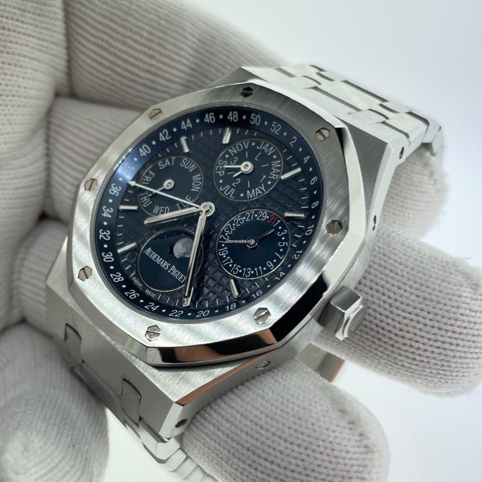 IMG_9081 Audemars Piguet Royal Oak Perpetual Calendar Mens watch Unisex Automatic Steel 26574ST.OO.1220ST.02 Replica 4
