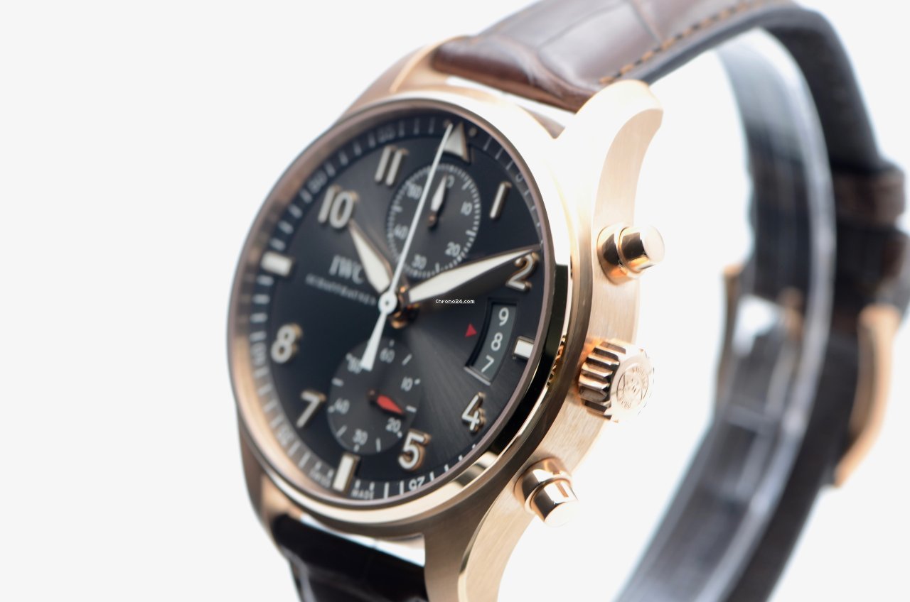 IMG_9081 IWC Pilot Spitfire Chronograph Mens watch Unisex Automatic Red gold IW387803 Replica 4