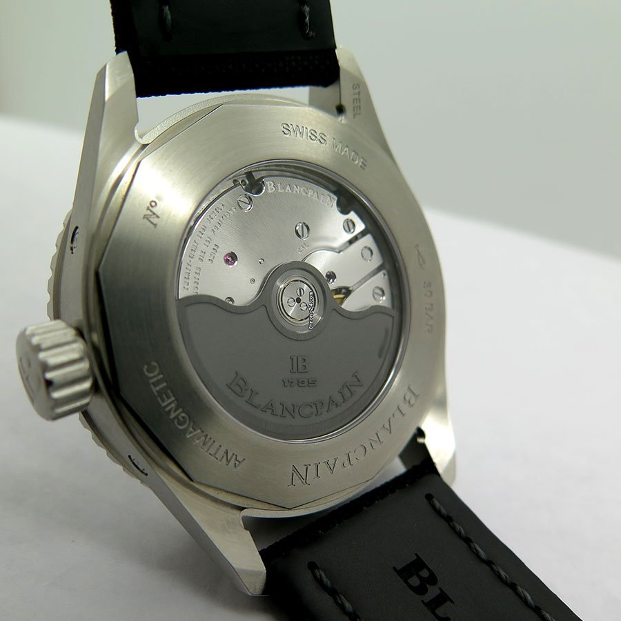 IMG_9081 Blancpain Fifty Fathoms Bathyscaphe Mens watch Unisex Automatic Steel 5054 1110 B52A Replica 4