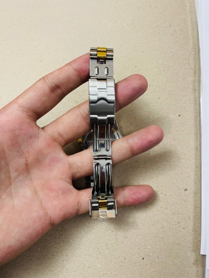 TAG Heuer 2000 Mens watch Unisex Quartz Gold Steel wk1121 Replica 4