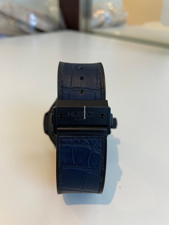 Hublot Big Bang King Mens watch Unisex Automatic Carbon 339 500 Replica 4