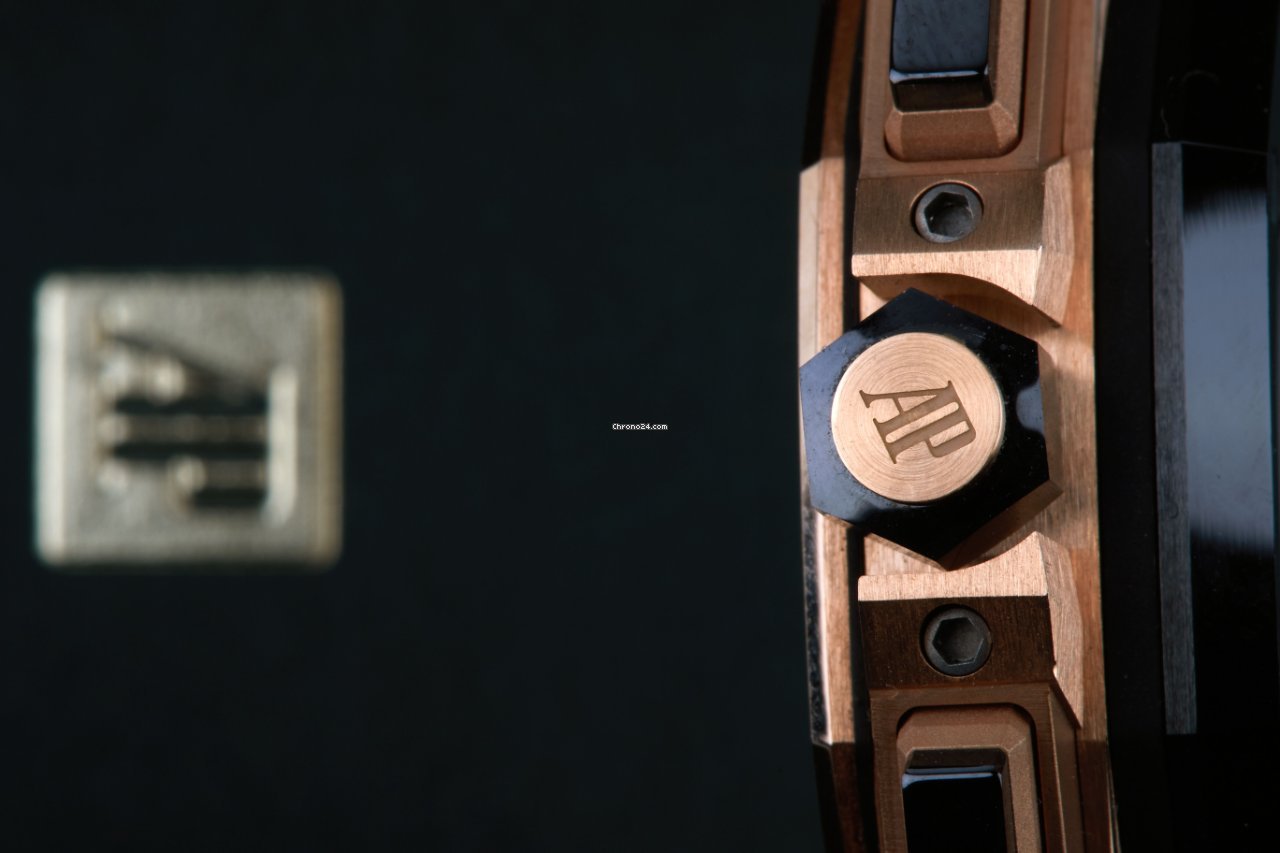 Audemars Piguet Royal Oak Offshore Chronograph Mens watch Unisex Automatic Rose gold 26401RE.OO.A002CA.02 Replica 4
