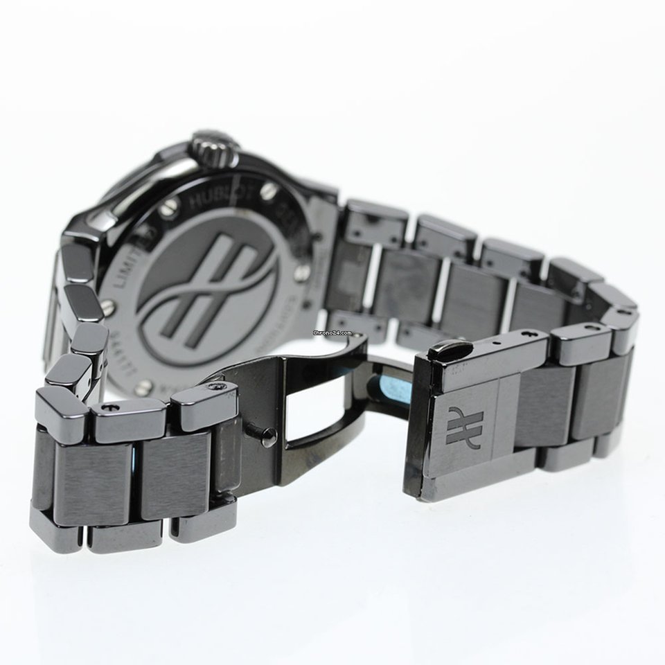 IMG_9081 Hublot Classic Fusion Quartz Womens watch Quartz Ceramic 581.CM.1110.CM Replica 4