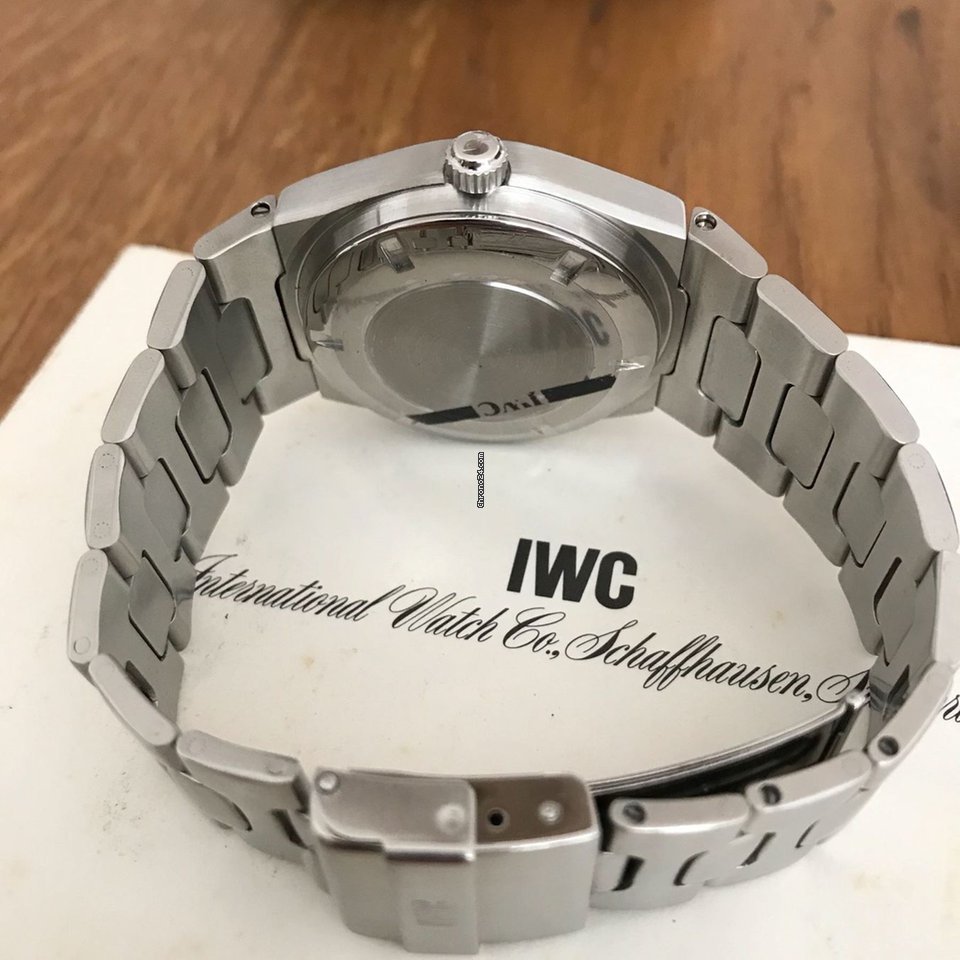 IWC Ingenieur Jumbo Mens watch Unisex Automatic Steel IW1832 Ingenieur Jumbo SL Replica 4