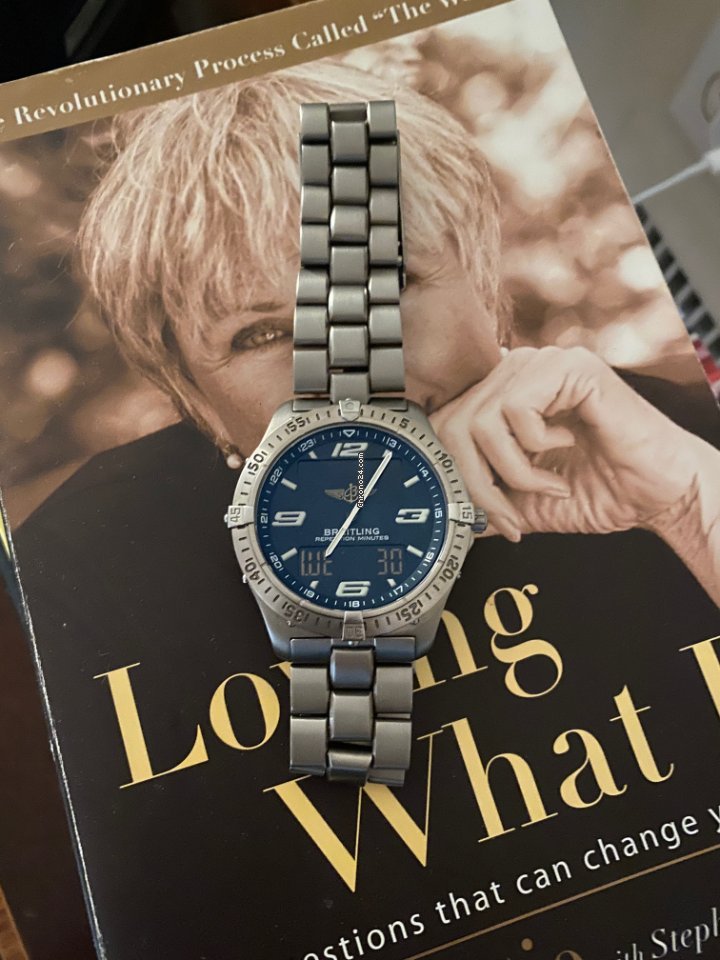 IMG_9081 Breitling Aerospace Mens watch Unisex Quartz Titanium E65362 Replica 4