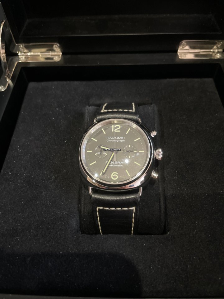 IMG_9081 Panerai Radiomir Chronograph Mens watch Unisex Automatic Steel PAM 00369 Replica 4