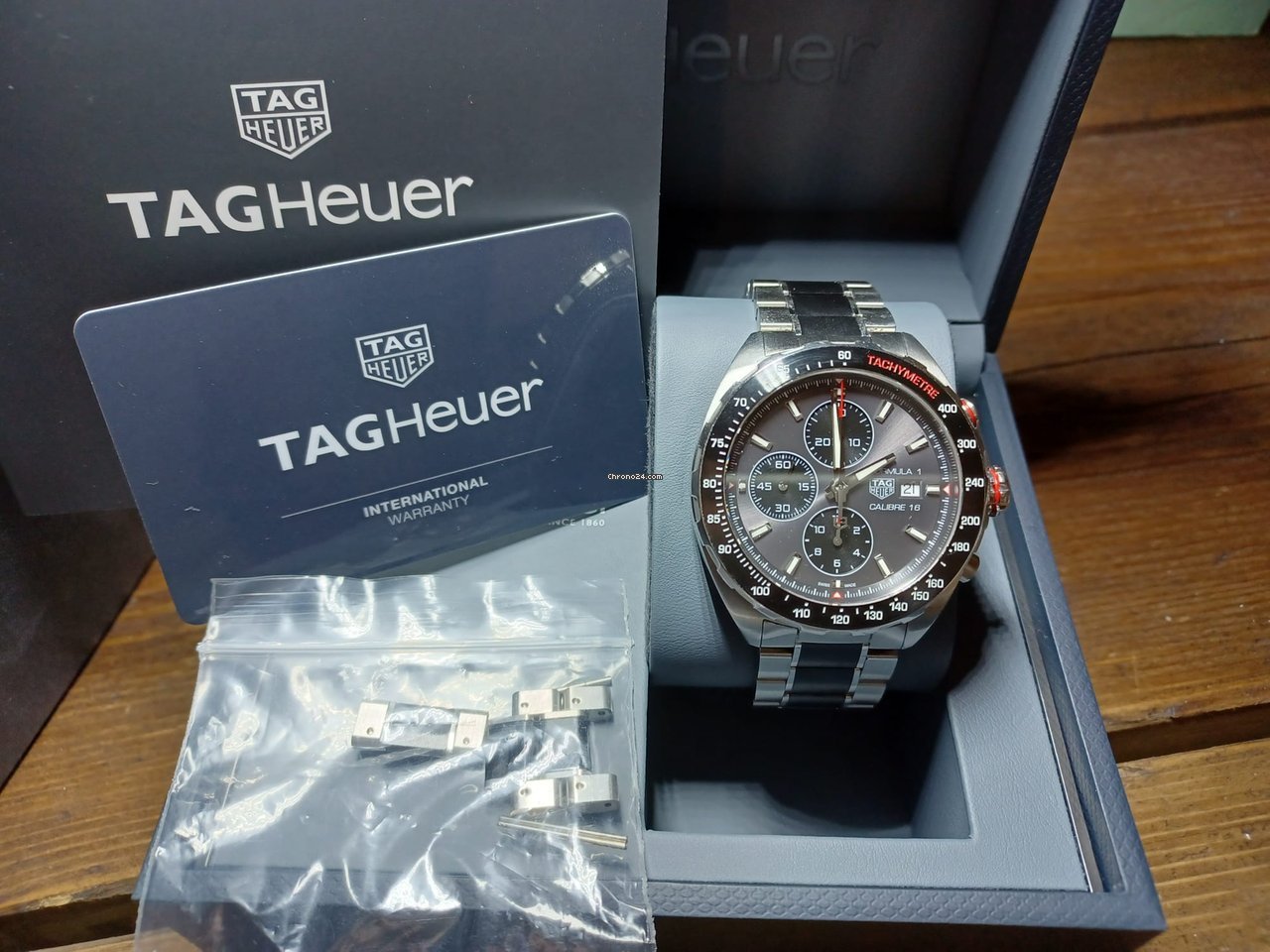 IMG_9081 TAG Heuer Formula 1 Calibre 16 Mens watch Unisex Automatic Steel CAZ2012.BA0970 Replica 4