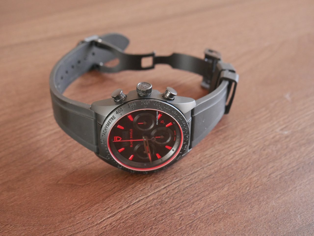 IMG_9081 Tudor Fastrider Black Shield Mens watch Unisex Automatic Ceramic 42000CR Replica 4