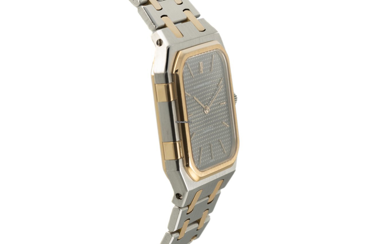 IMG_9081 Audemars Piguet Royal Oak Jumbo Mens watch Unisex Quartz Gold Steel 6005SA.0.0477SA.01 Replica 4