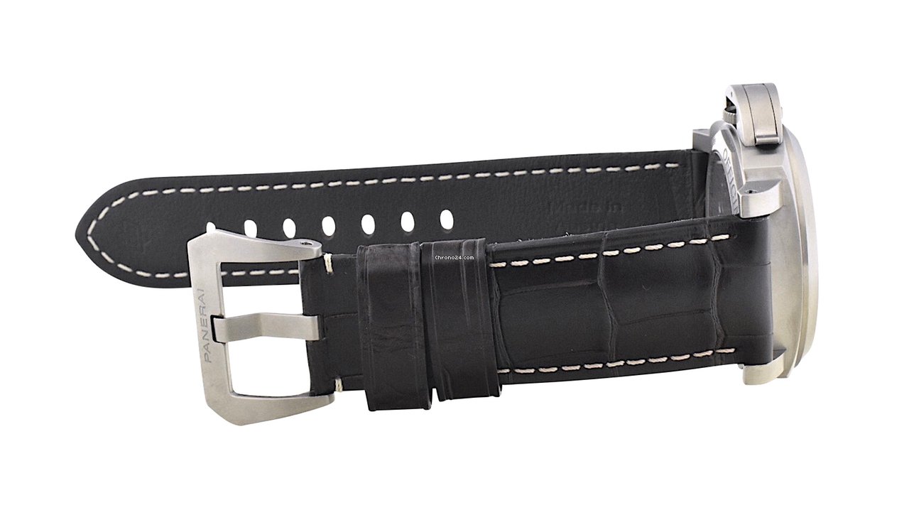 IMG_9081 Panerai Luminor Base 8 Days Mens watch Unisex Manual winding Titanium PAM 00562 Replica 4