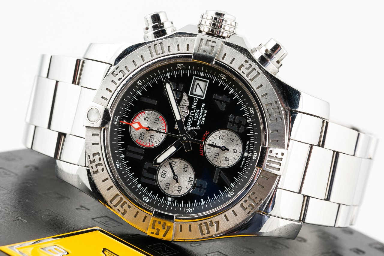 IMG_9081 Breitling Avenger II Mens watch Unisex Automatic Steel A1338111 Replica 4