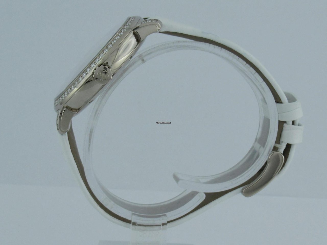 IMG_9081 Ulysse Nardin Automatic White gold 8150-201 Replica 4