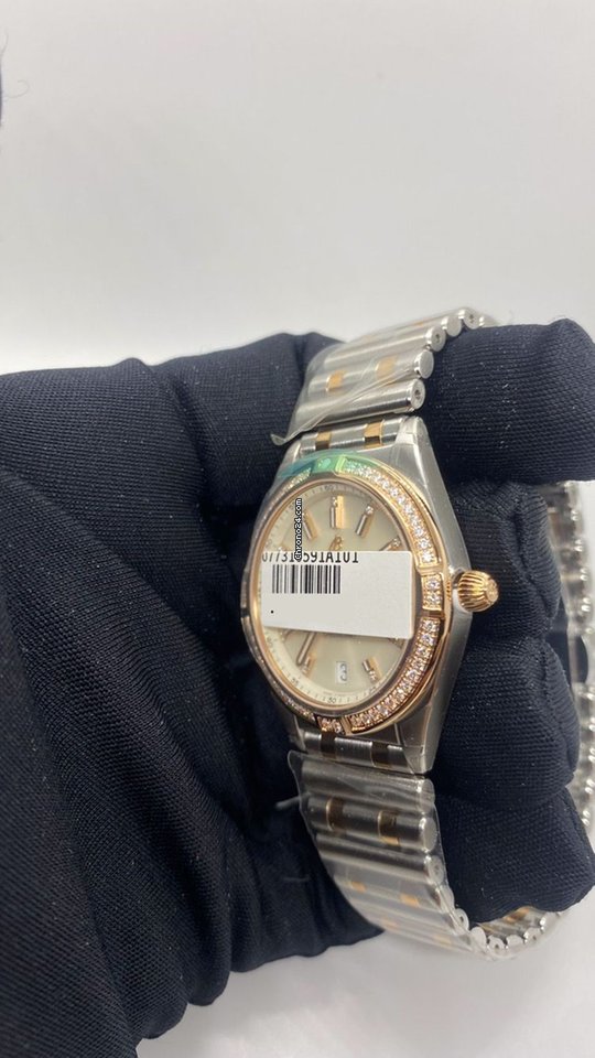Breitling Chronomat Womens watch Quartz Gold Steel U77310591A1U1 Replica 4