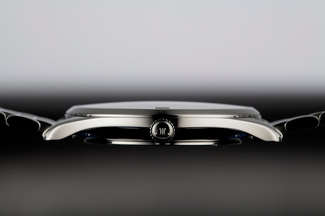 IMG_9081 Jaeger-LeCoultre Master Grande Ultra Thin Automatic Steel 1358120 Replica 4