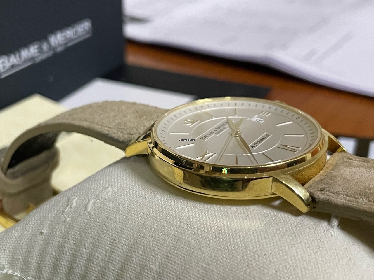 Baume & Mercier Classima Mens watch Unisex Automatic Yellow gold MOA08787 Replica 4