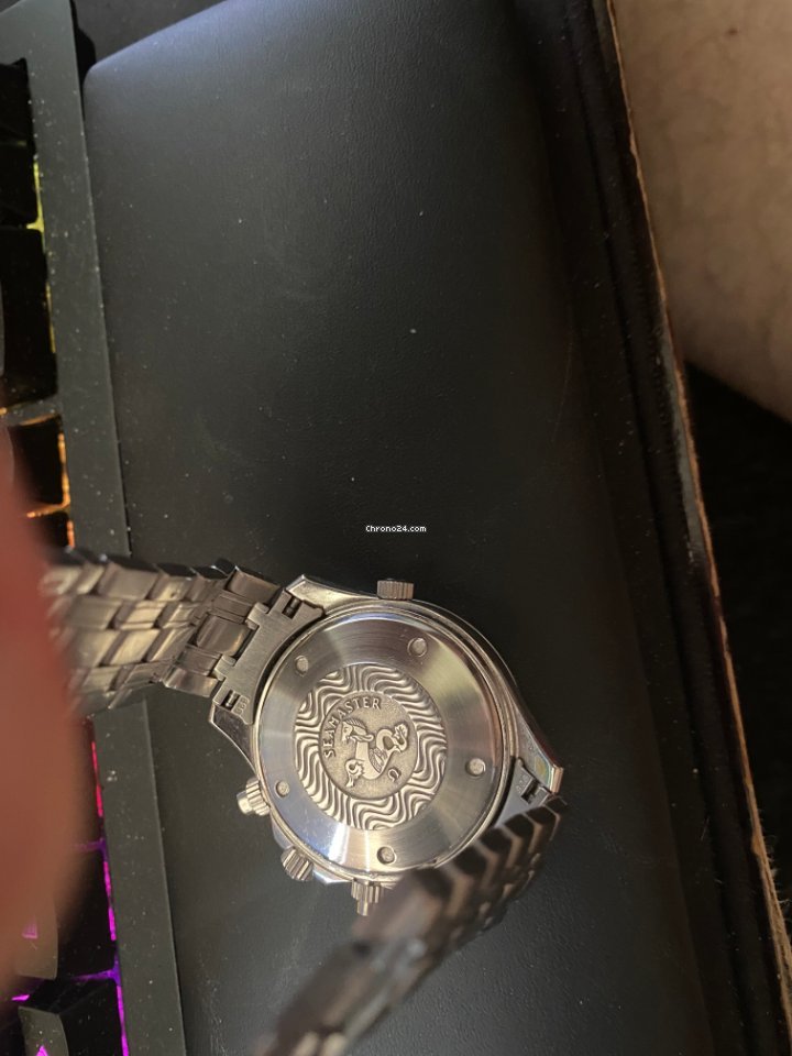 Omega Seamaster Diver 300 M Mens watch Unisex Automatic Steel 25988000 Replica 4