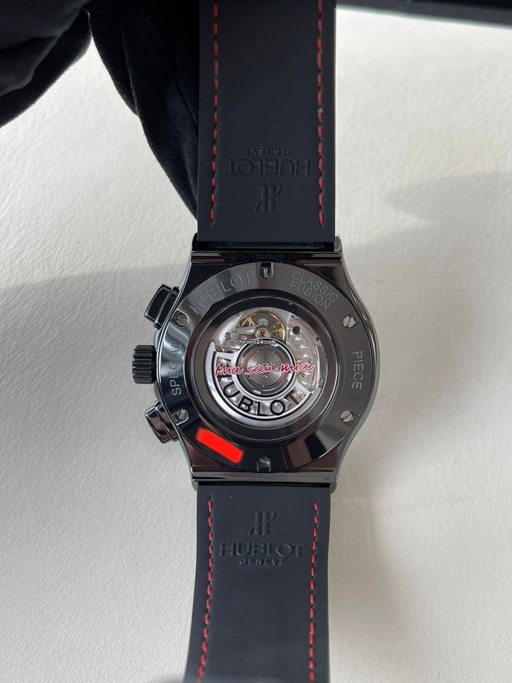 IMG_9081 Hublot Classic Fusion Chronograph Mens watch Unisex Automatic Ceramic 521.CM.1737.LR.BYM13 Replica 4