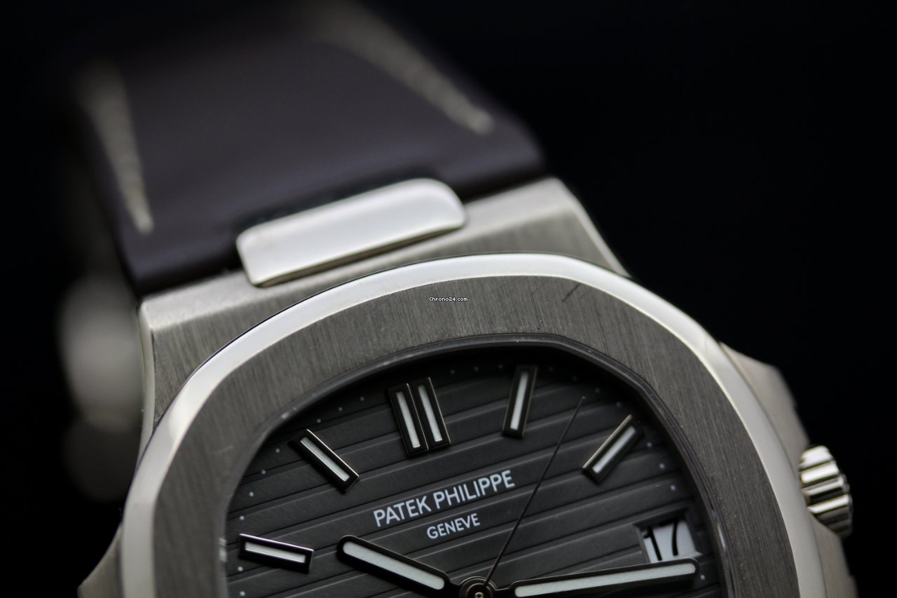 IMG_9081 Patek Philippe Nautilus Automatic White gold 5711G-001 Replica 4