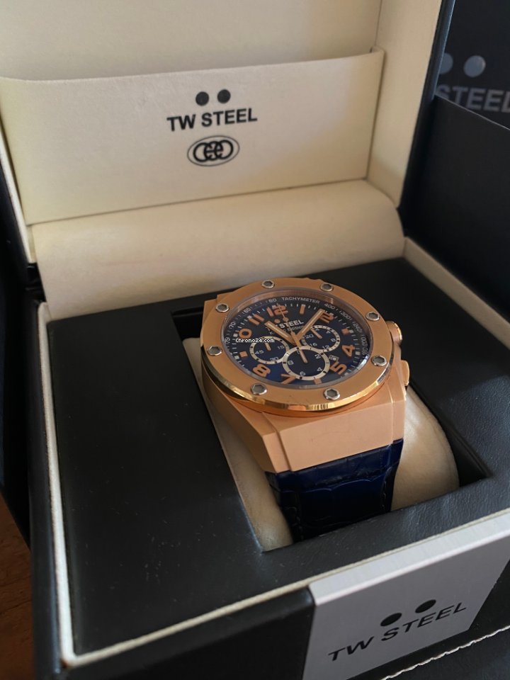 IMG_9081 TW Steel Mens watch Unisex Quartz CE4004 Replica 4