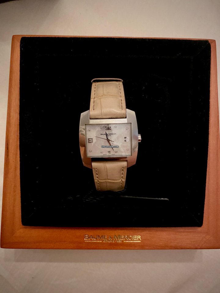 Baume & Mercier Hampton Womens watch M0A08516 Replica 4