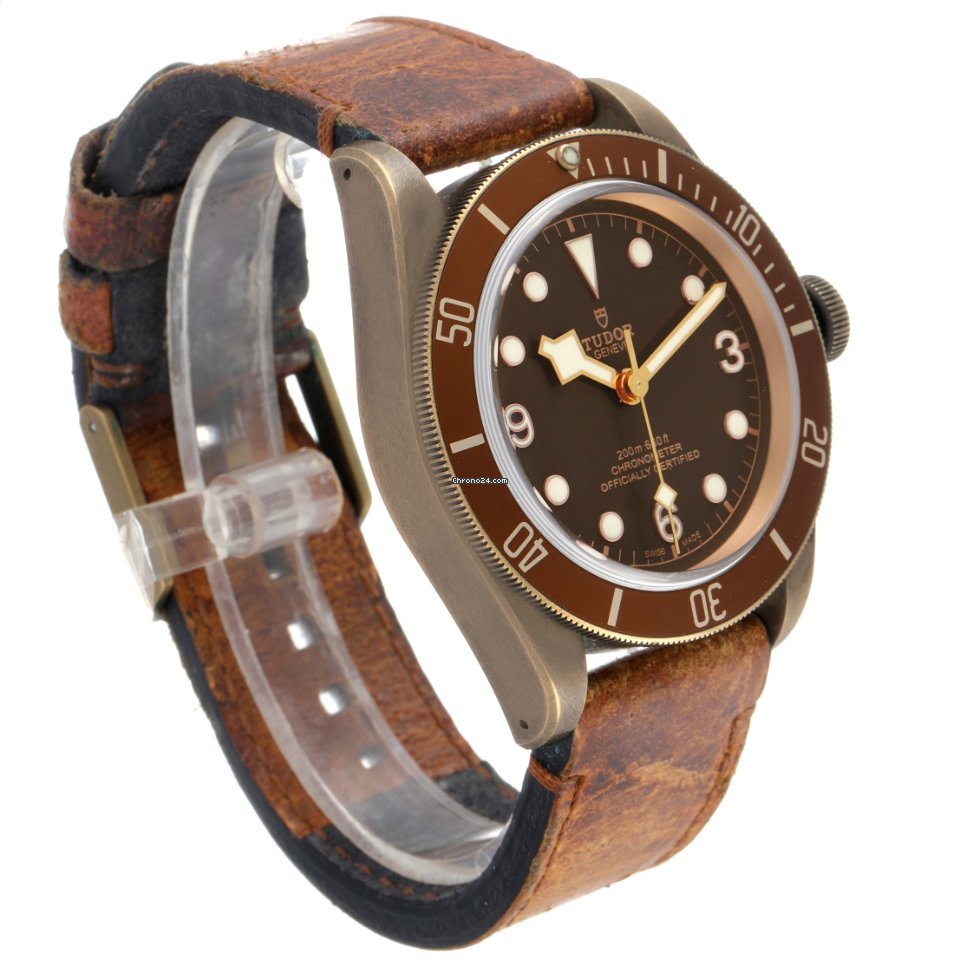 IMG_9081 Tudor Black Bay Bronze Mens watch Unisex Automatic 79250B Replica 4