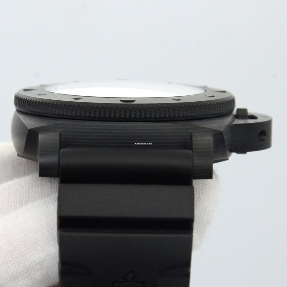 IMG_9081 Panerai Luminor Submersible Mens watch Unisex Automatic Carbon PAM 00979 Replica 4