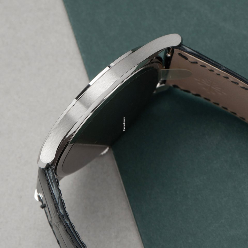 IMG_9081 Patek Philippe Calatrava Mens watch Unisex Manual winding White gold 5196G Replica 4