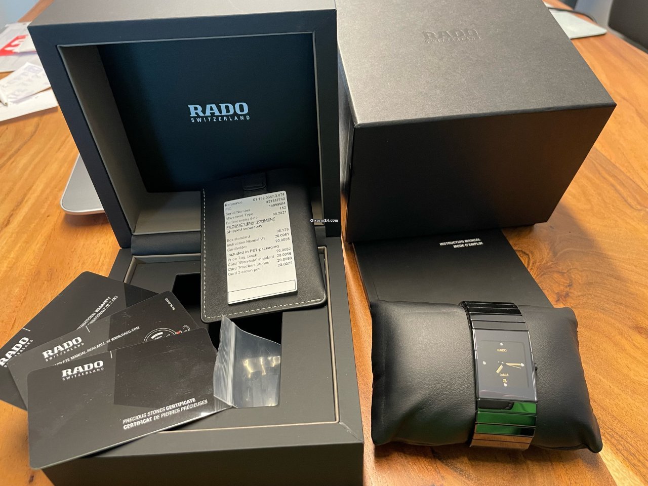 Rado Ceramica Womens watch Ceramic R 21.347.742 Replica 4