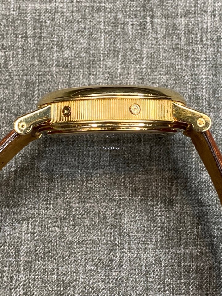 IMG_9081 Breguet Classique Complications Mens watch Unisex Manual winding Yellow gold 5617BA Replica 4
