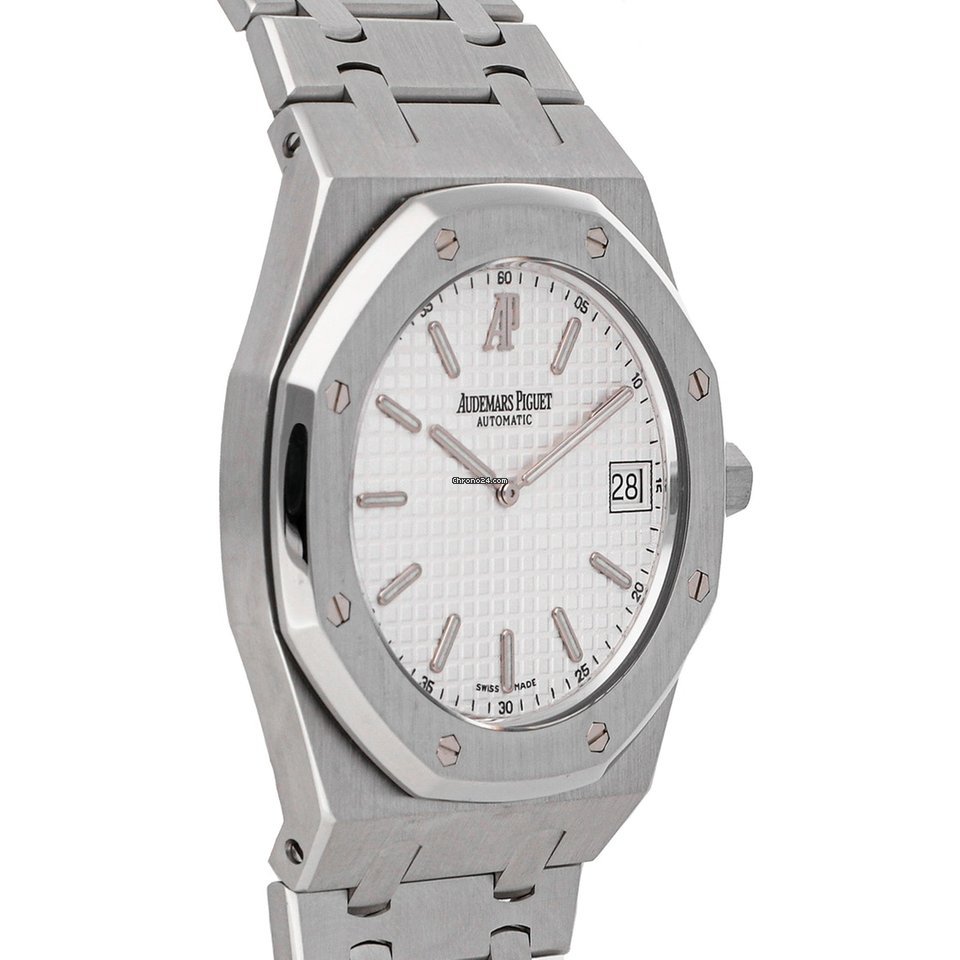IMG_9081 Audemars Piguet Royal Oak Jumbo Mens watch Unisex Automatic Steel 15202ST.OO.0944ST.01 Replica 4