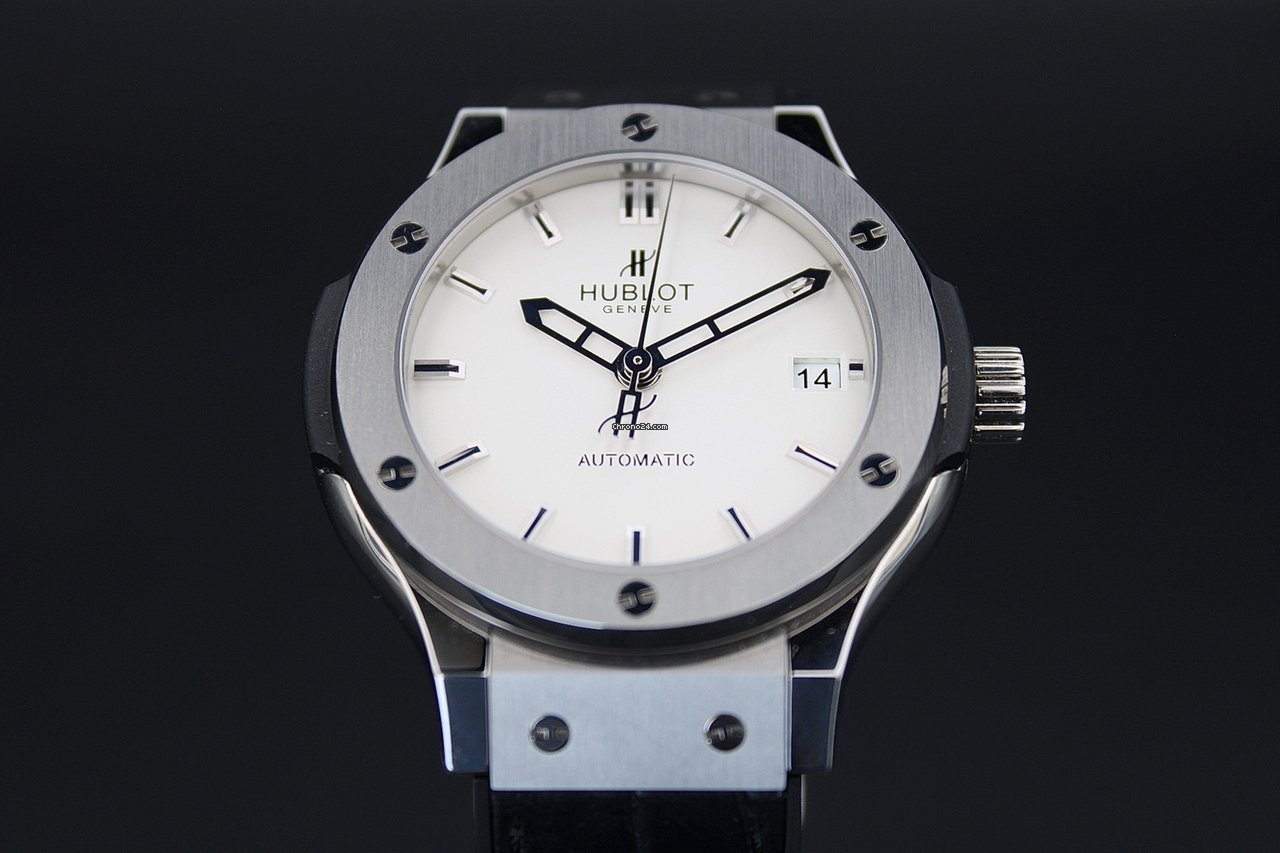 IMG_9081 Hublot Classic Fusion 45, 42, 38, 33 mm Mens watch Unisex Automatic Titanium 565.NX.2610.LR Replica 4