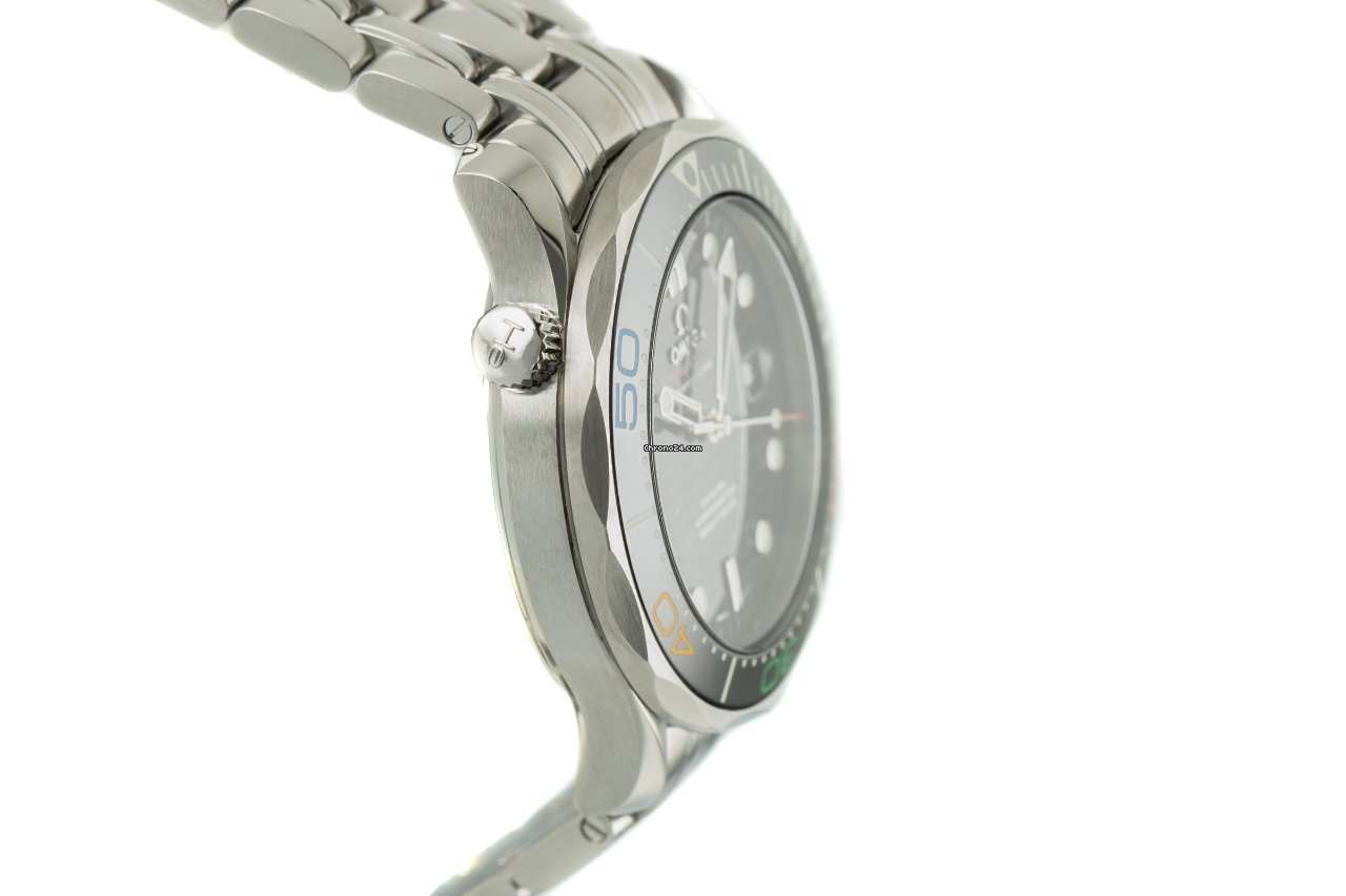 Omega Seamaster Diver 300 M Mens watch Unisex Automatic Steel 522.30.41.20.01.001 Replica 4