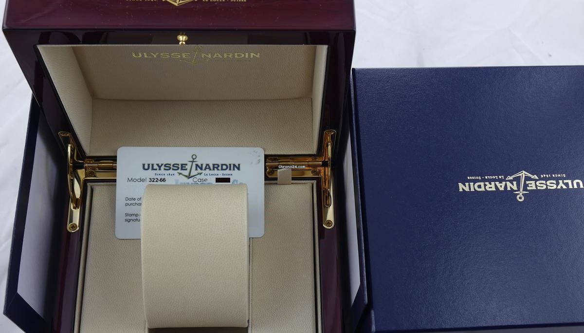 IMG_9081 Ulysse Nardin GMT + - Perpetual Mens watch Unisex Automatic Rose gold 322-66 Replica 4