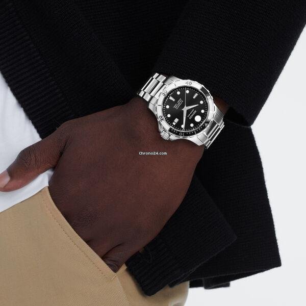 IMG_9081 Movado Series 800 Mens watch Unisex 2600157 Replica 4
