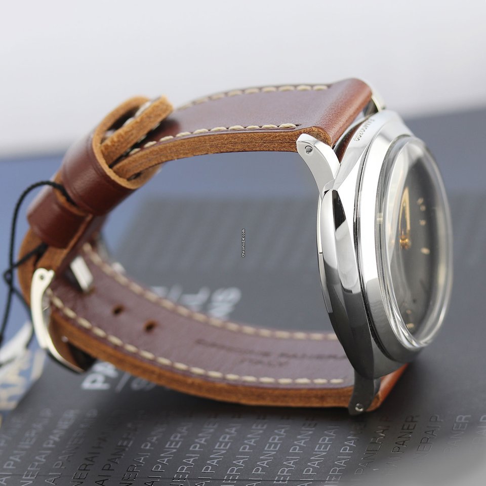 Panerai Special Editions Mens watch Unisex Manual winding Gold Steel pam00398 & pam0399 Replica 4