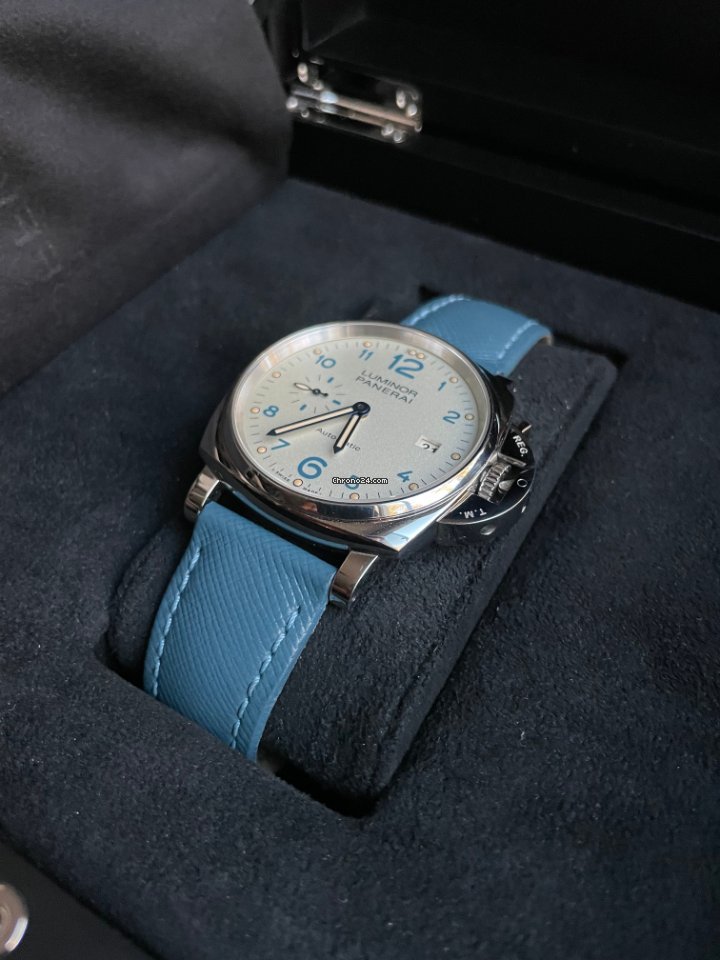 IMG_9081 Panerai Luminor Due Mens watch Unisex Automatic Steel PAM 00906 Replica 4