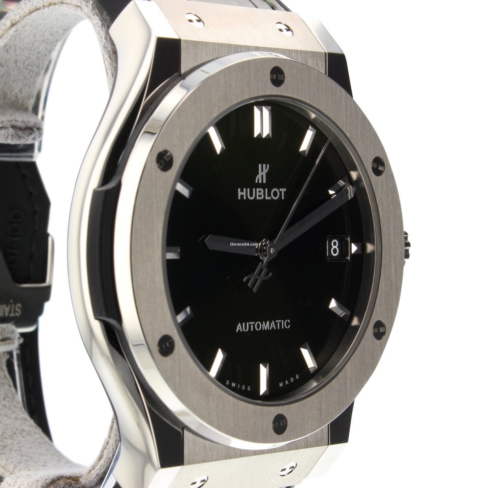 Hublot Classic Fusion 45, 42, 38, 33 mm Mens watch Unisex Automatic Titanium 511NX8970LR Replica 4