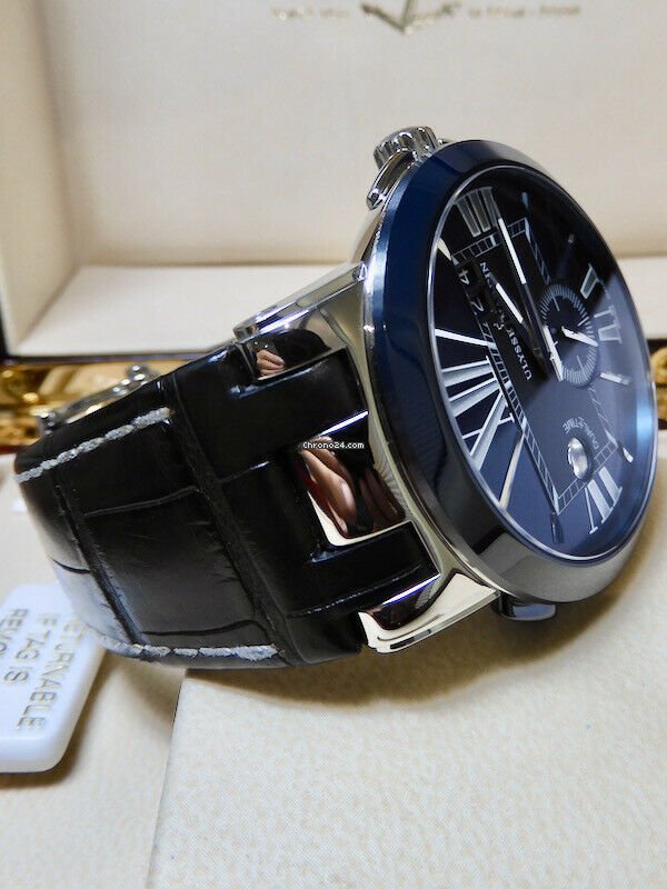 IMG_9081 Ulysse Nardin Executive Dual Time Automatic 243-00 Replica 4