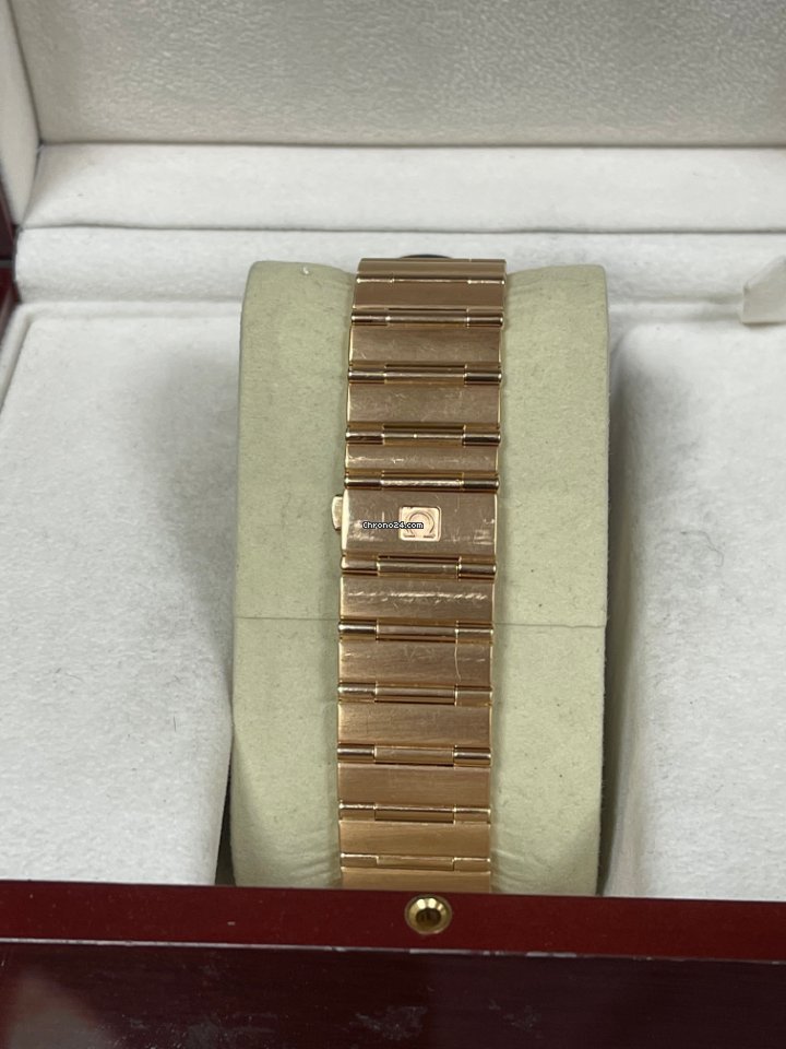 Omega Constellation Quartz Mens watch Unisex Quartz Rose gold 123.53.35.60.52.001 Replica 4